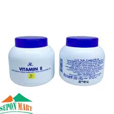 Kem dưỡng Vitamin E Thái Lan 200ml