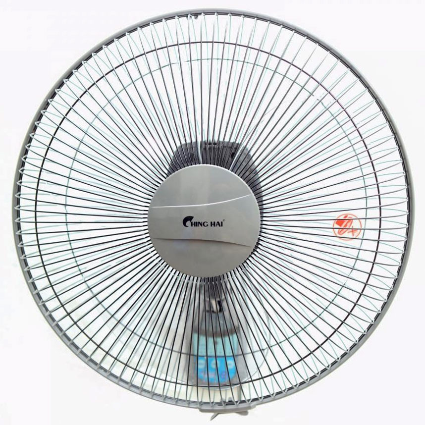Quạt treo Chinghai W615( không Điều khiển)